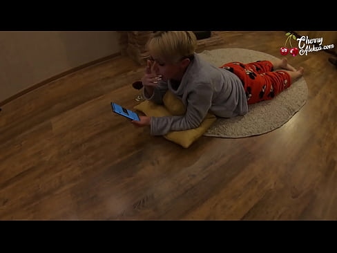 ❤️ La rossa boja xucla una polla enorme xucla i rebota sobre ella - Sexe anal ❤️ Porno al ca.3dhentaix.ru ❤